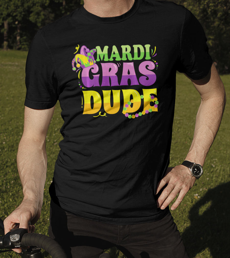 Mardi Gras Dude New Orleans Beads And Jester Hat T-Shirt