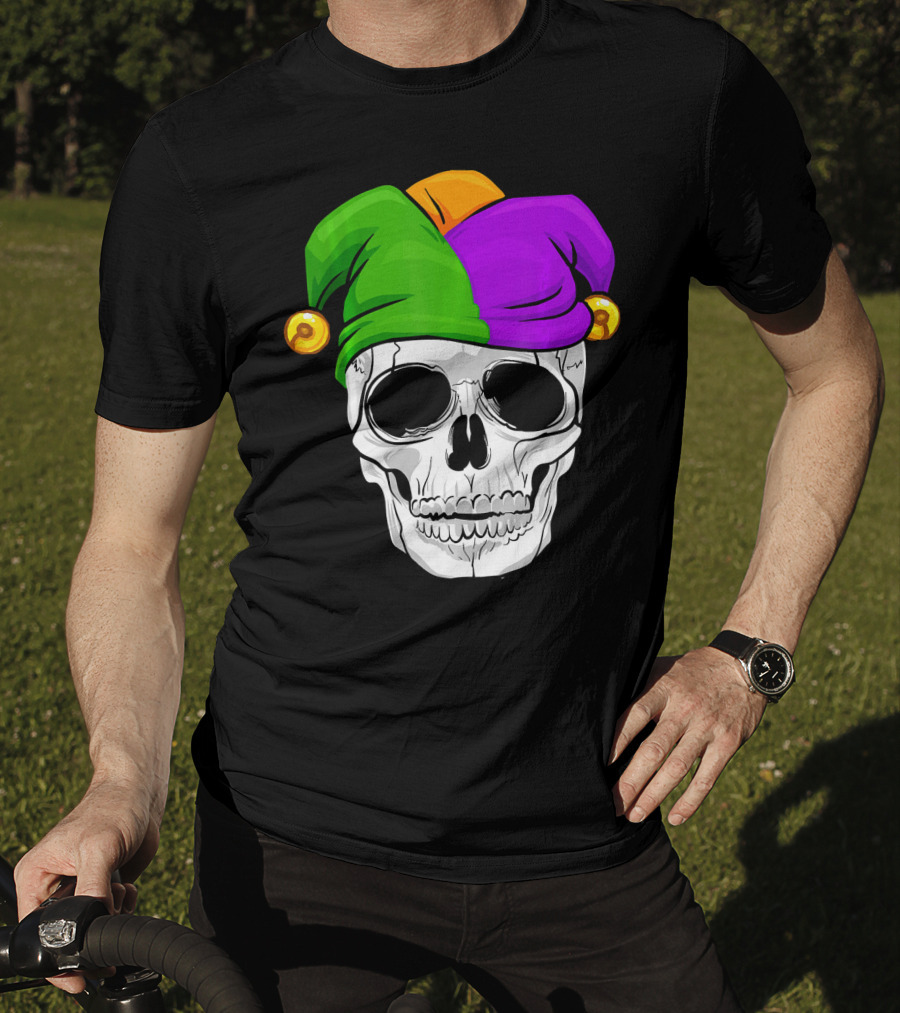 Mardi Gras New Orleans Skull With Colorful Jester Hat T-Shirt