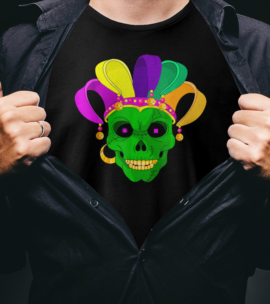 Skull Face Green Jester Hat Mardi Gras T-Shirt