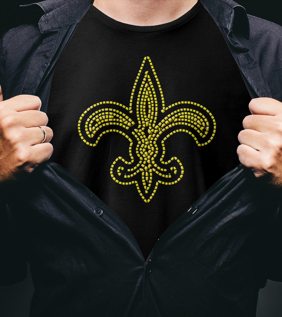 Black And Gold Bevel Mosaic Fleur De Lis New Orleans T-Shirt
