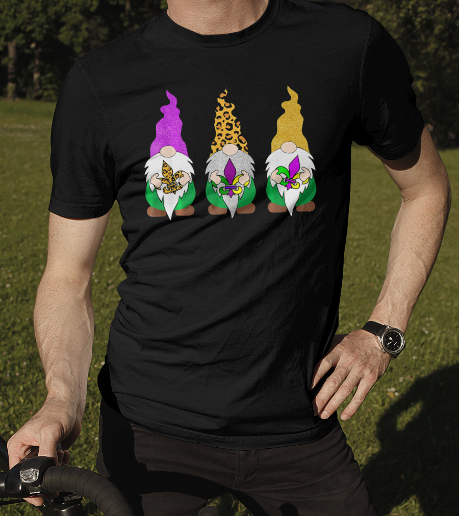 Mardi Gras Festival Colors Glitter Leopard Pattern Gnomes With Fleur-de-Lis T-Shirt