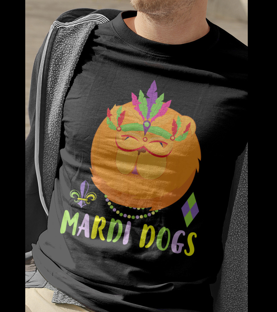 Mardi Dogs Chow Chow Costume With Beads And Mardi Gras Mask T-Shirt