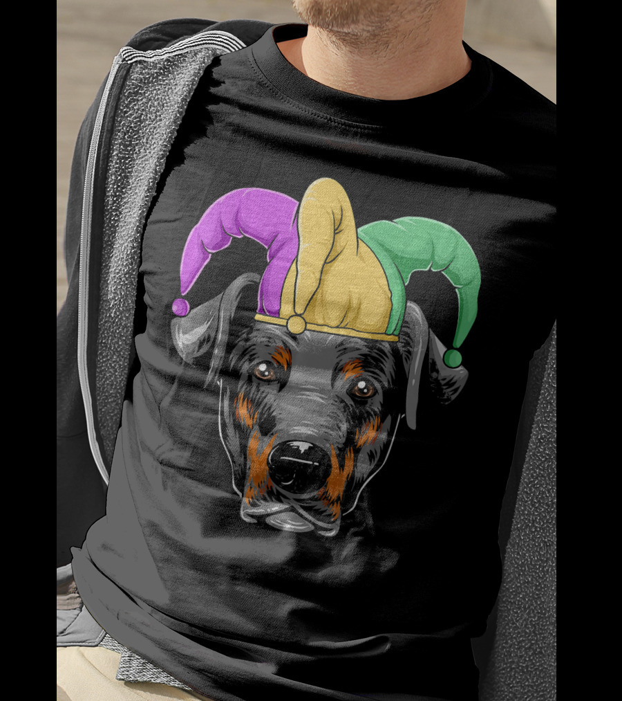 Mardi Gras Doberman Jester Hat Carnival Doberma T-Shirt