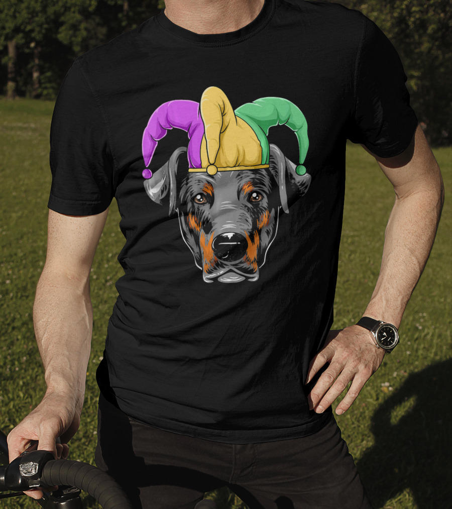 Mardi Gras Doberman Jester Hat Carnival Doberma T-Shirt