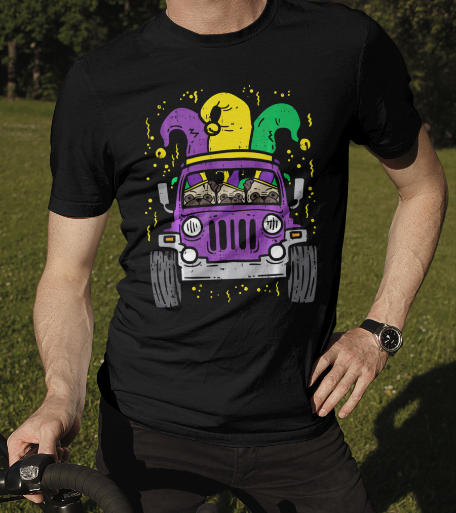 Mardi Gras Jester Pug Dogs In Purple Car T-Shirt