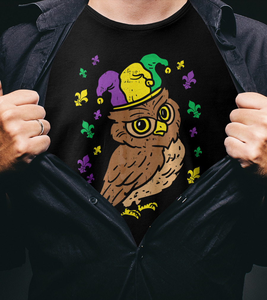 Jester Owl Mardi Gras Bird Animal Lover T-Shirt