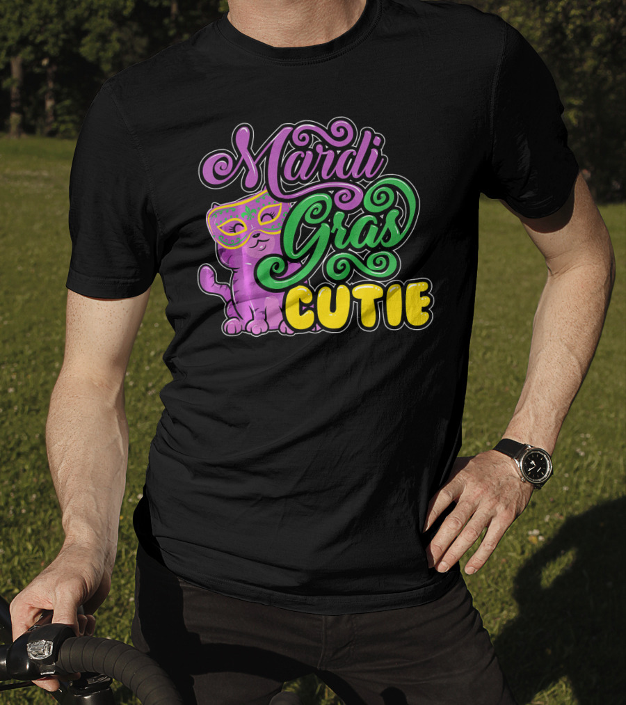 Mardi Gras Cutie Girls Parade Cute Novel Cat With Mask T-Shirt