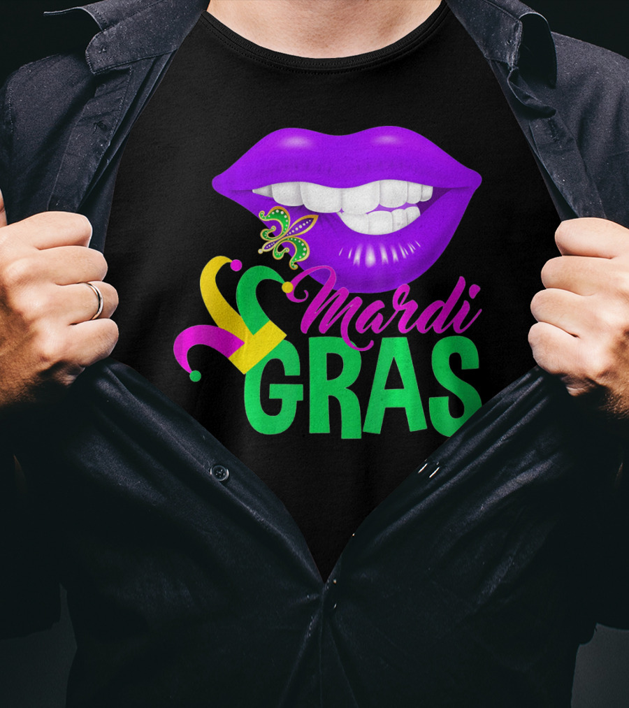 Mardi Gras Lips With Jester Hat And Fleur-de-Lis T-Shirt