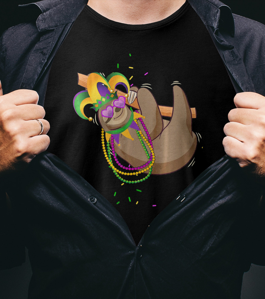 Mardi Gras Sloth Wearing Colorful Beads And Jester Mask T-Shirt