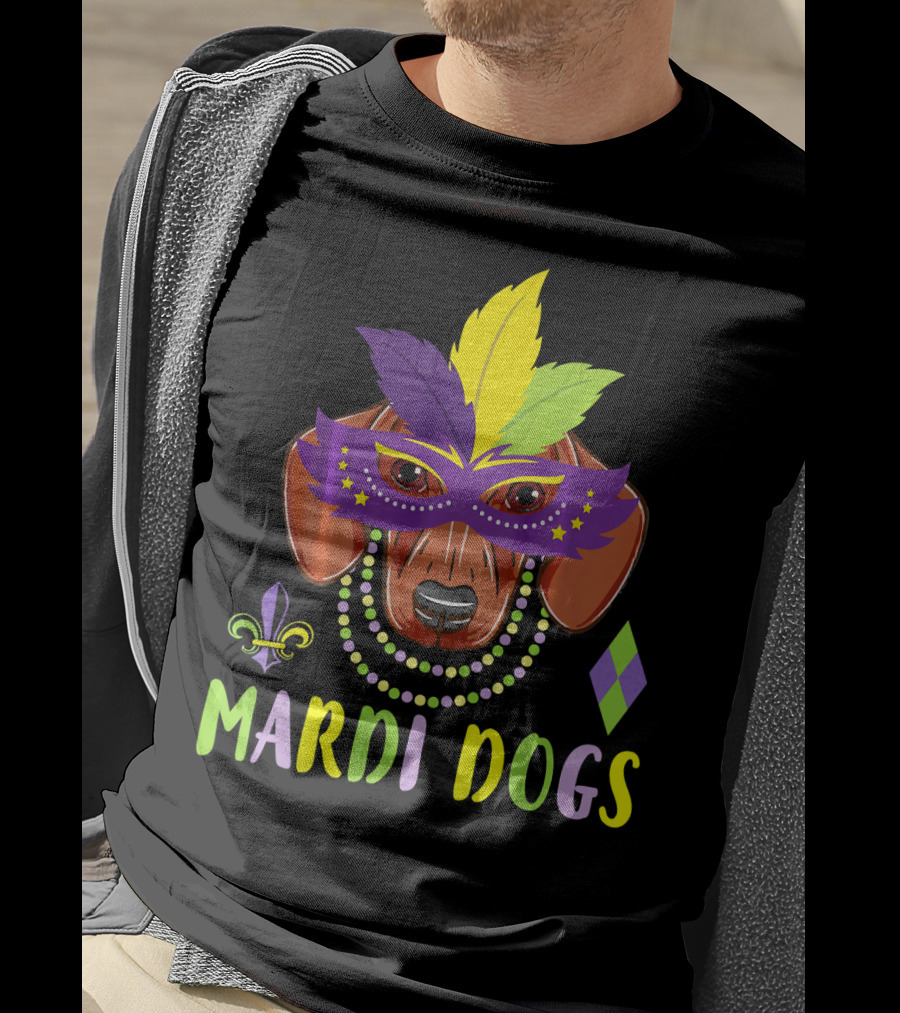 Mardi Dogs Dachshund Mask Beads Fleur-de-Lis Feathers T-Shirt