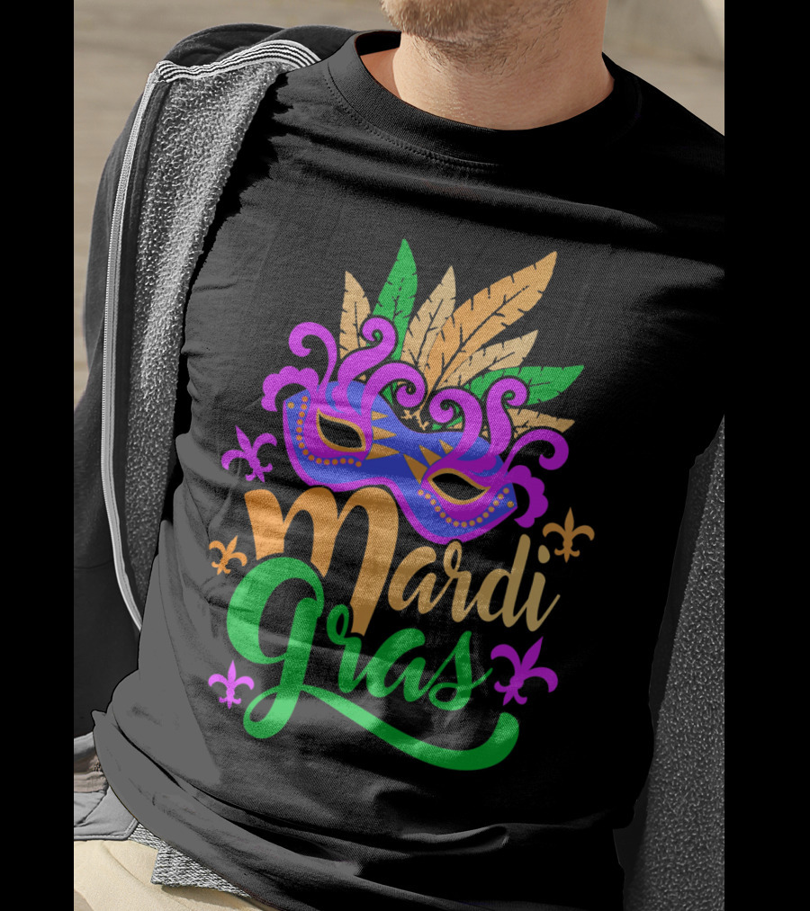Mardi Gras Mask With Feathers And Fleur-de-Lis T-Shirt