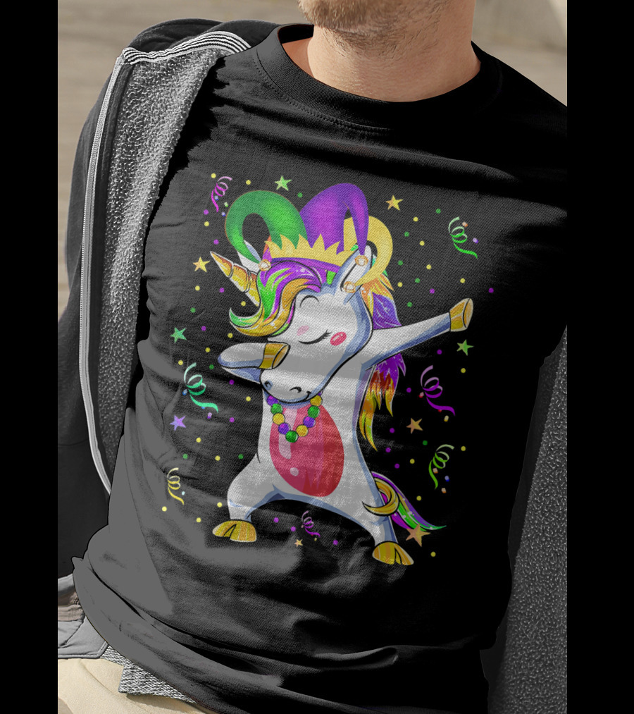 Mardi Gras Unicorn Dabbing Celebration With Beads And Jester Hat T-Shirt