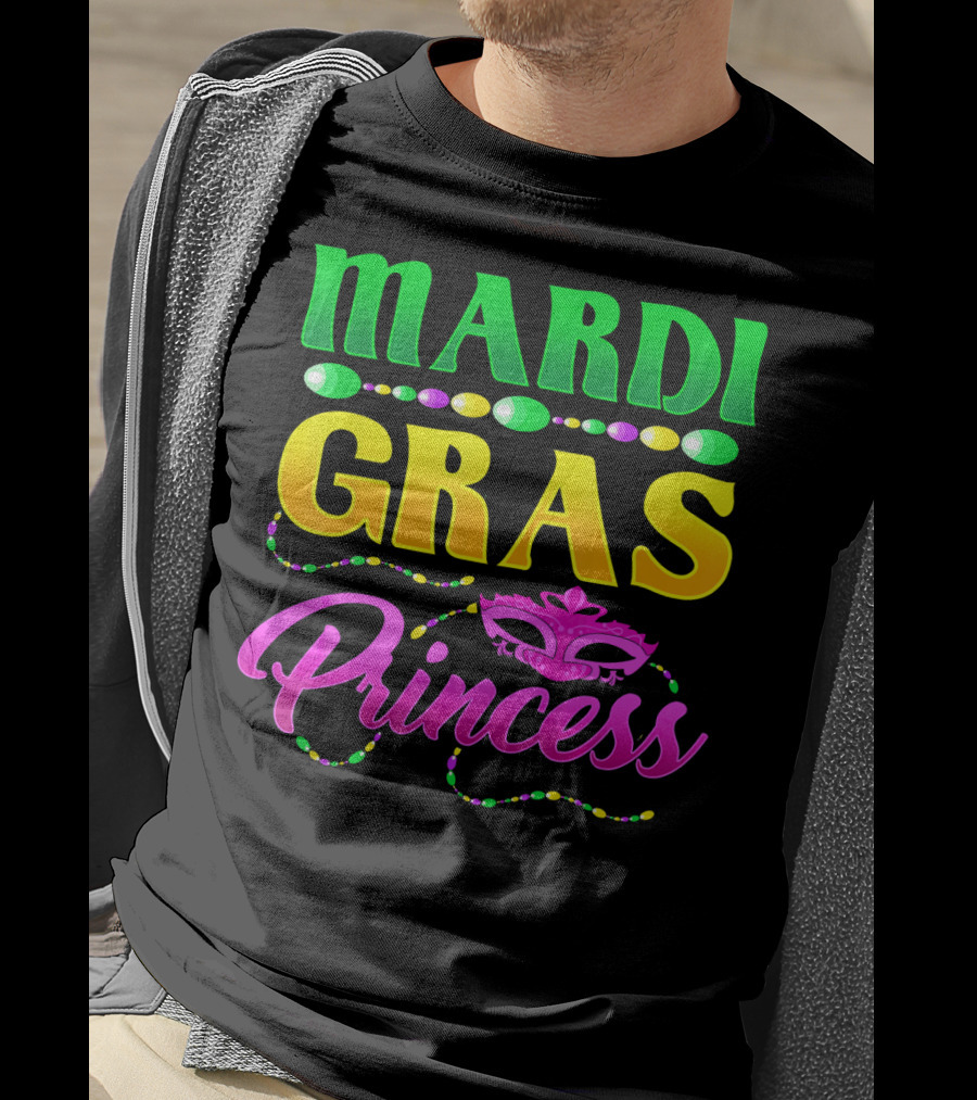 Mardi Gras Princess Cute Mask Beads T-Shirt