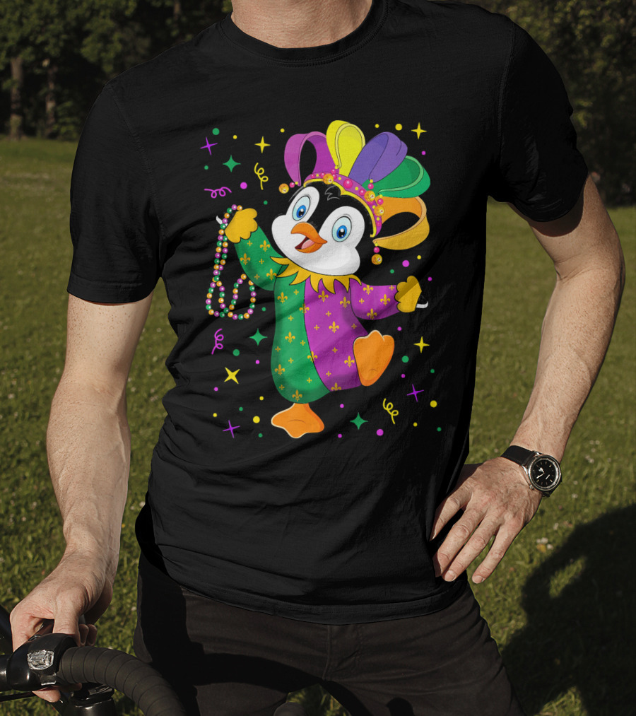 Cute Penguin Jester With Mardi Gras Colors And Beads T-Shirt