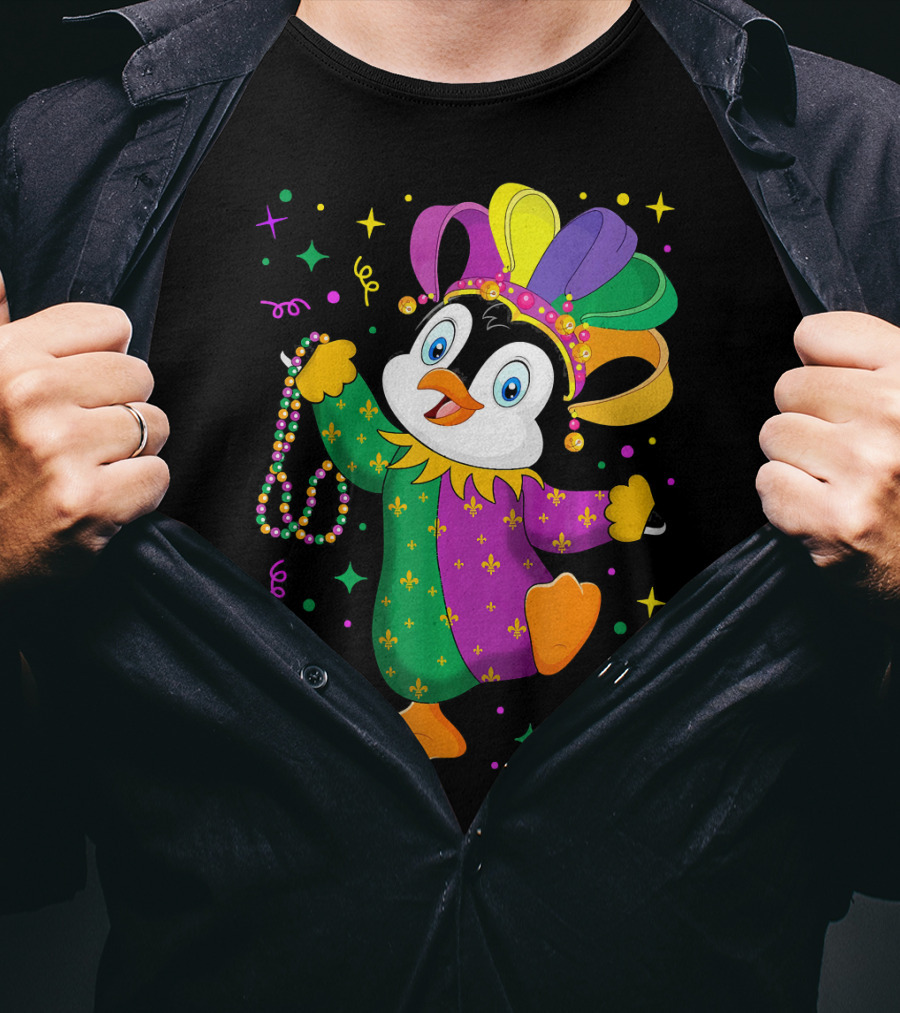 Cute Penguin Jester With Mardi Gras Colors And Beads T-Shirt