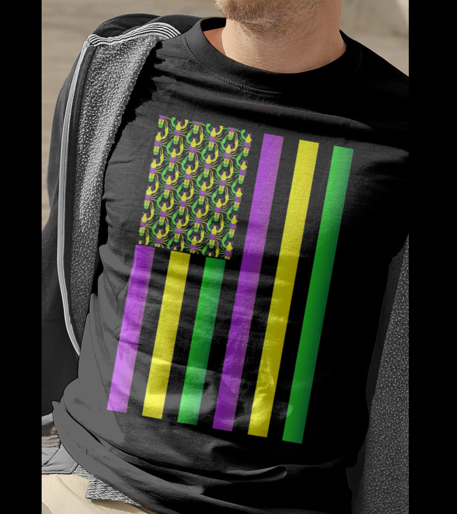Usa Flag Mardi Gras Crawfish Purple Yellow Green Stripes T-Shirt