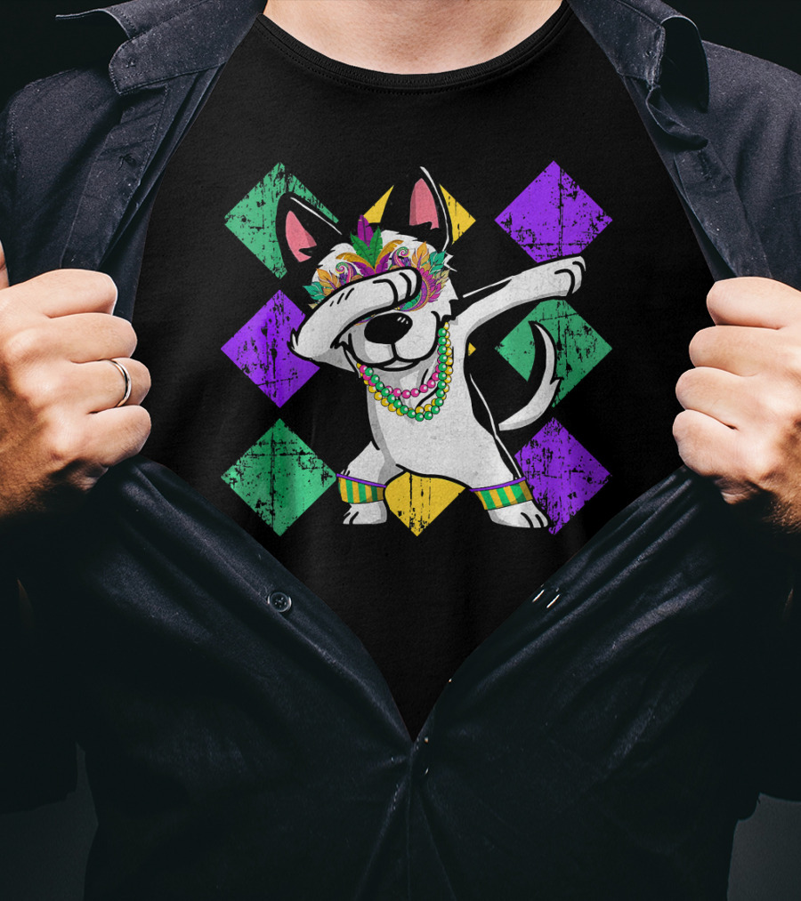 Funny Husky Dabbing In Colorful Mardi Gras Mask With Beads And Festive Diamonds T-Shirt