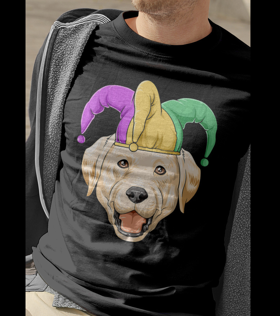 Mardi Gras Labrador In Jester Hat Carnival T-Shirt