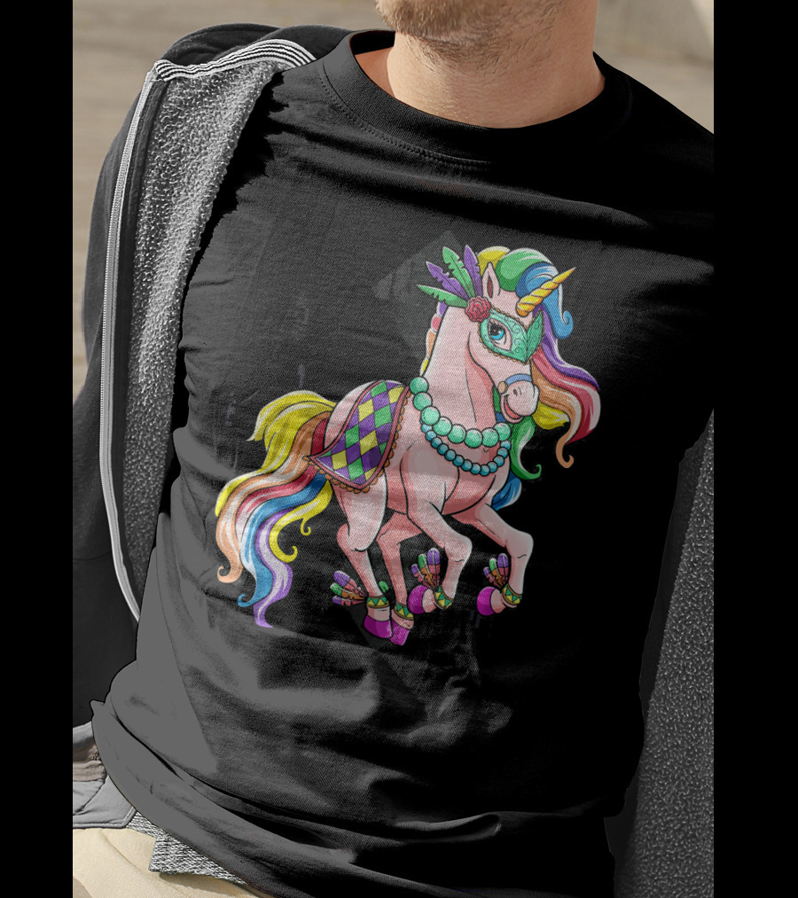 Mardi Gras Unicorn New Orleans Beads Mask Colorful Harlequin T-Shirt