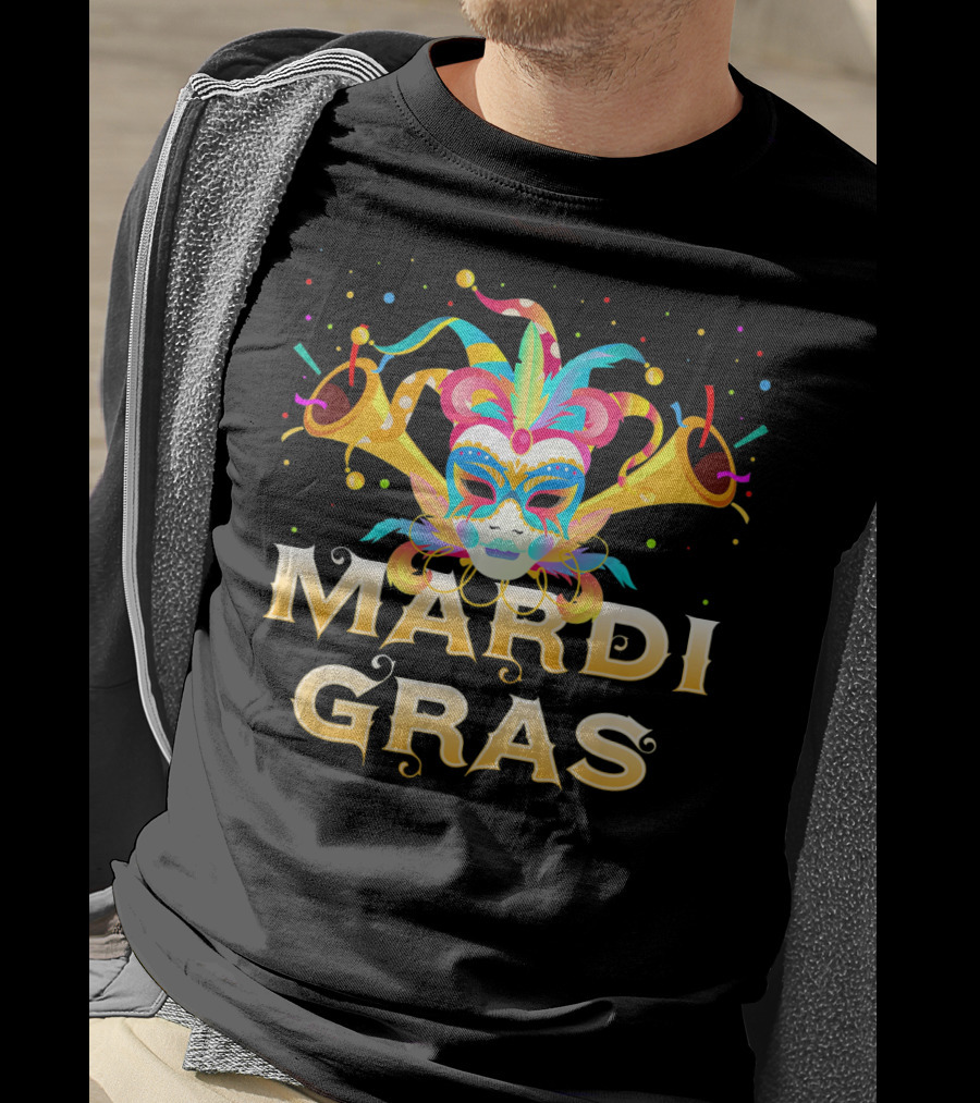 Mardi Gras Mask And Horns T-Shirt