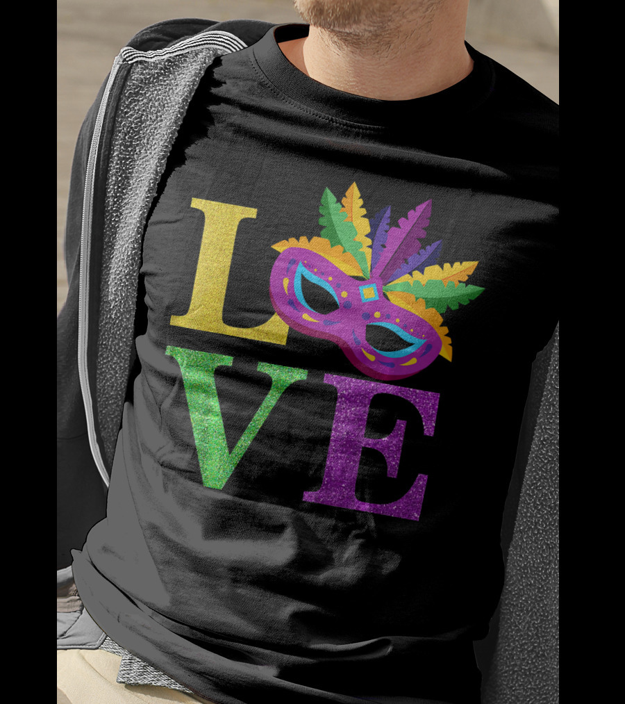 LOVE Mardi Gras Mask Feather Parade Party T-Shirt