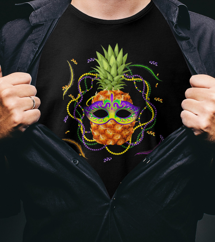 Pineapple Mardi Gras Funny Mask Beads Feathers T-Shirt