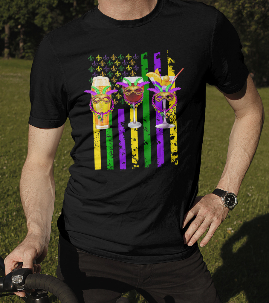 Beer Wine Cocktails With Masks And Beads Fleur-de-Lis Mardi Gras Colors T-Shirt