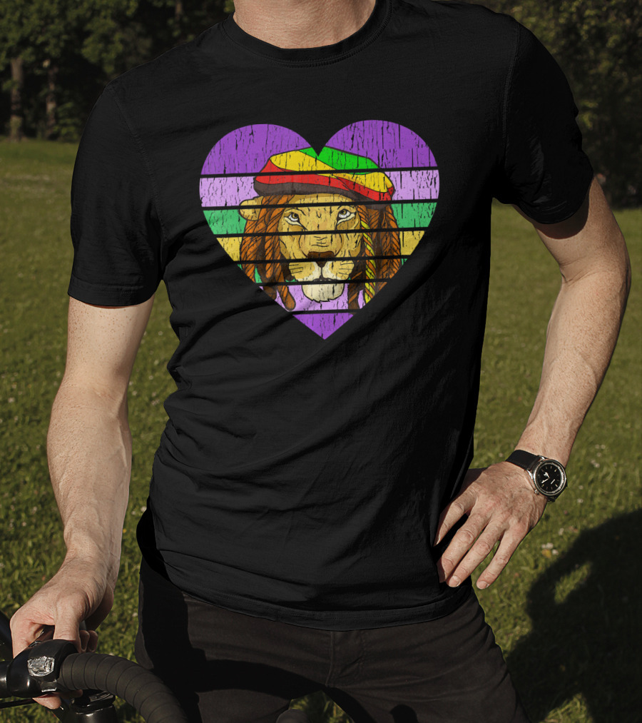 Mardi Gras Lion Rasta Heart Vintage Carnival T-Shirt