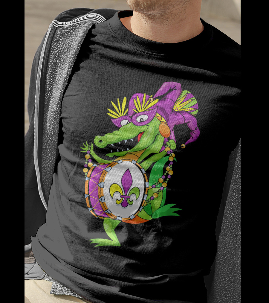 Cute Mardi Gras Alligator Jester Hat Drum Beads Fleur-de-Lis T-Shirt