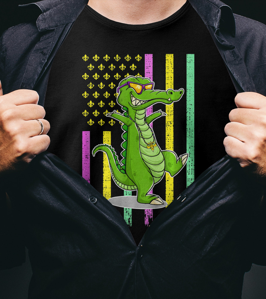 Mardi Gras Alligator With Sunglasses And Flag Background T-Shirt