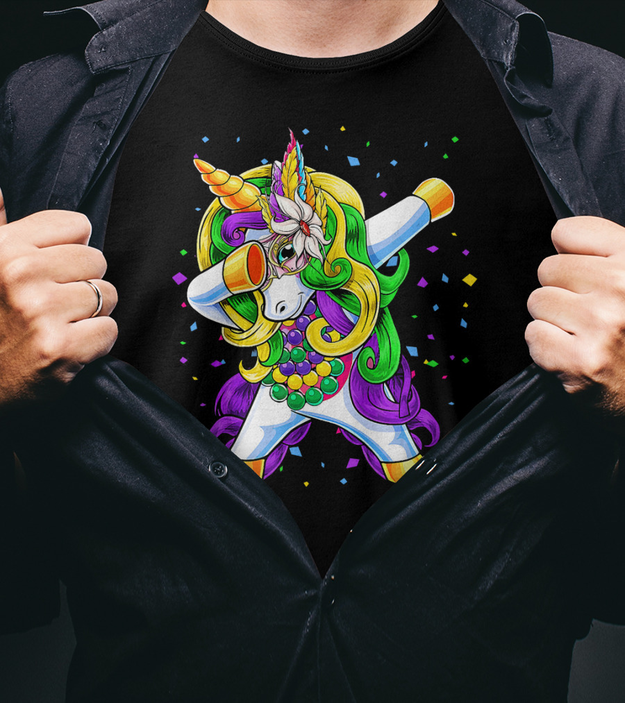 Dabbing Unicorn Mardi Gras Beads With Colorful Confetti T-Shirt