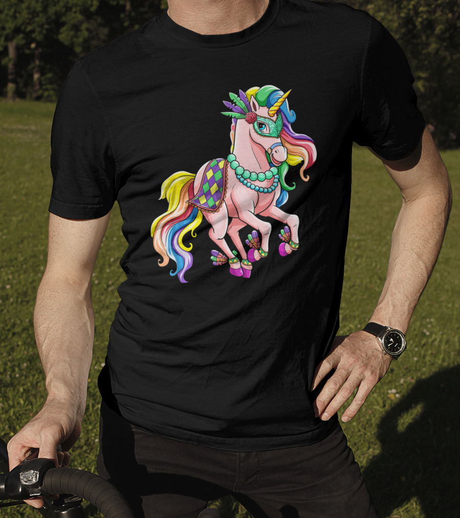 Kids Mardi Gras Unicorn With Colorful Mask And Beads T-Shirt