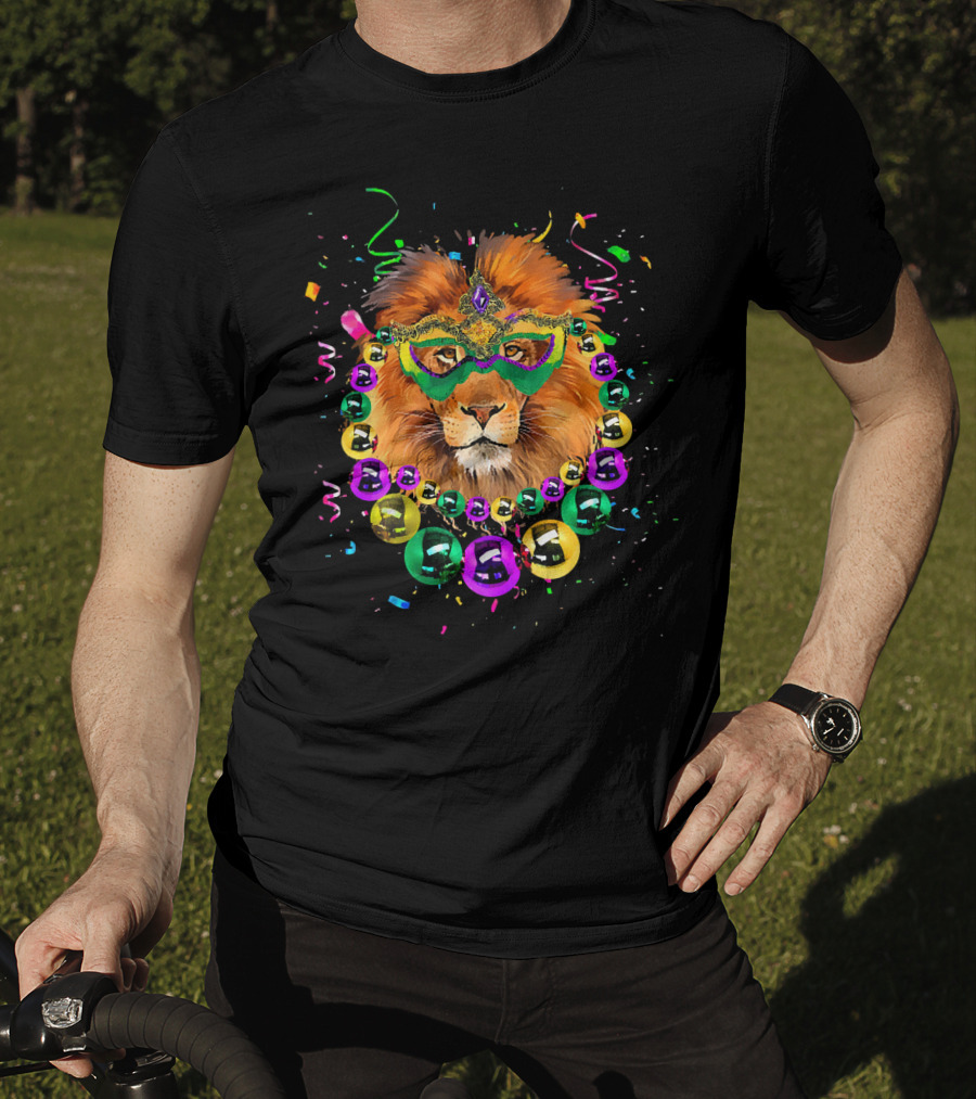 Mask And Beads Lion Mardi Gras Celebration With Colorful Confetti And Streamers T-Shirt