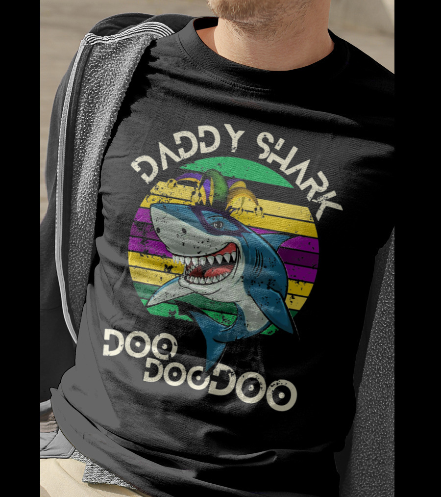 Daddy Shark Doo Doo Mardi Gras Jester Hat Retro Stripes T-Shirt