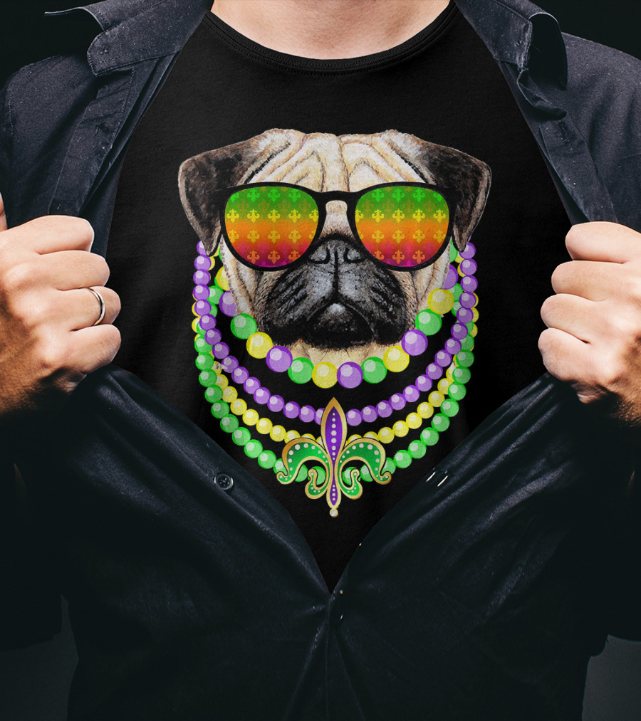 Pug With Beads And Sunglasses Fleur-de-Lis Mardi Gras T-Shirt