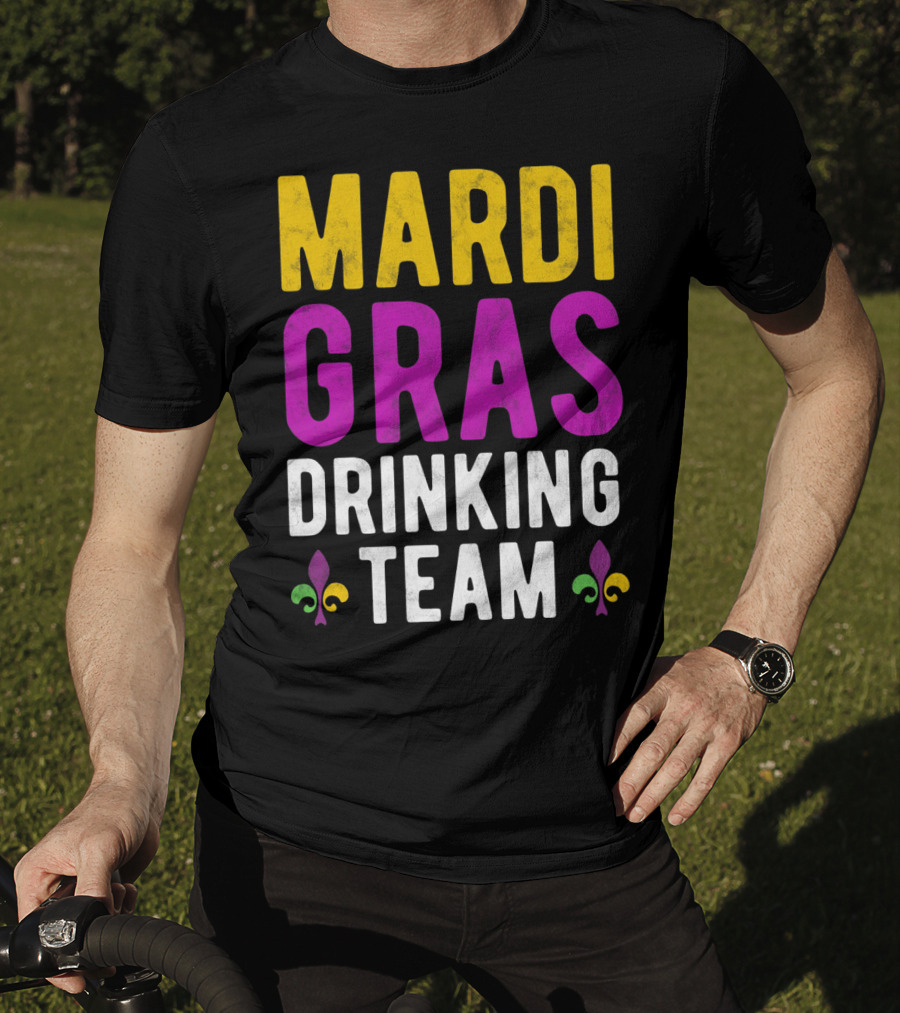 Mardi Gras Drinking Team New Orleans Fleur-de-Lis T-Shirt