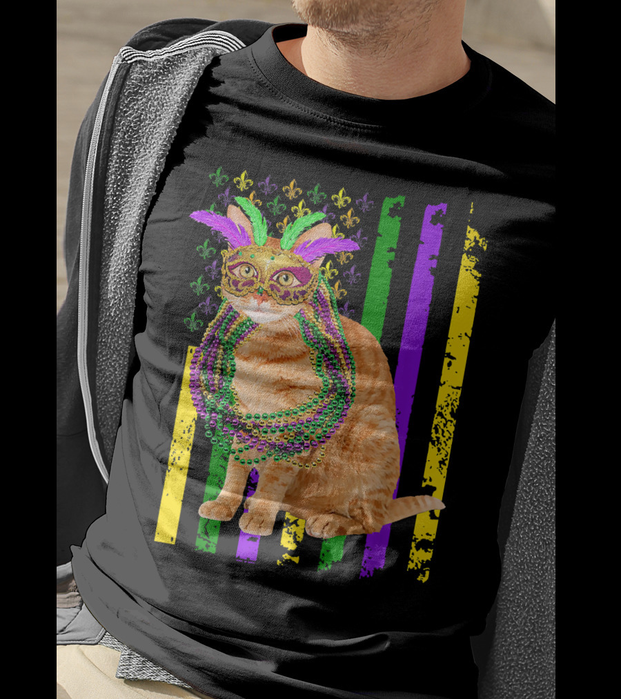 Mardi Gras Cat With Beads And Mask On Fleur-de-Lis American Flag Background T-Shirt