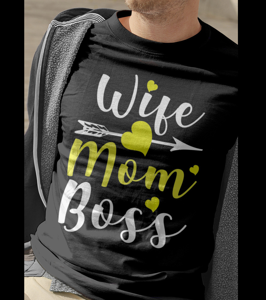 Wife Mom Boss Arrow Heart T-Shirt
