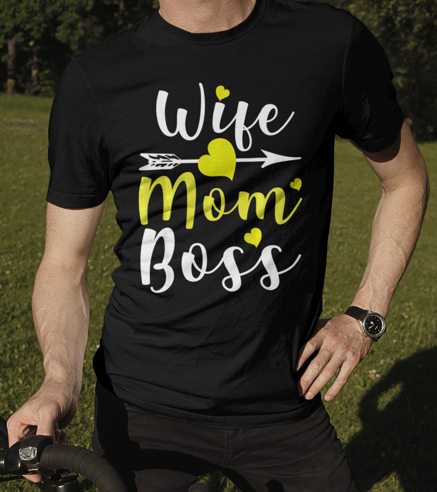 Wife Mom Boss Arrow Heart T-Shirt