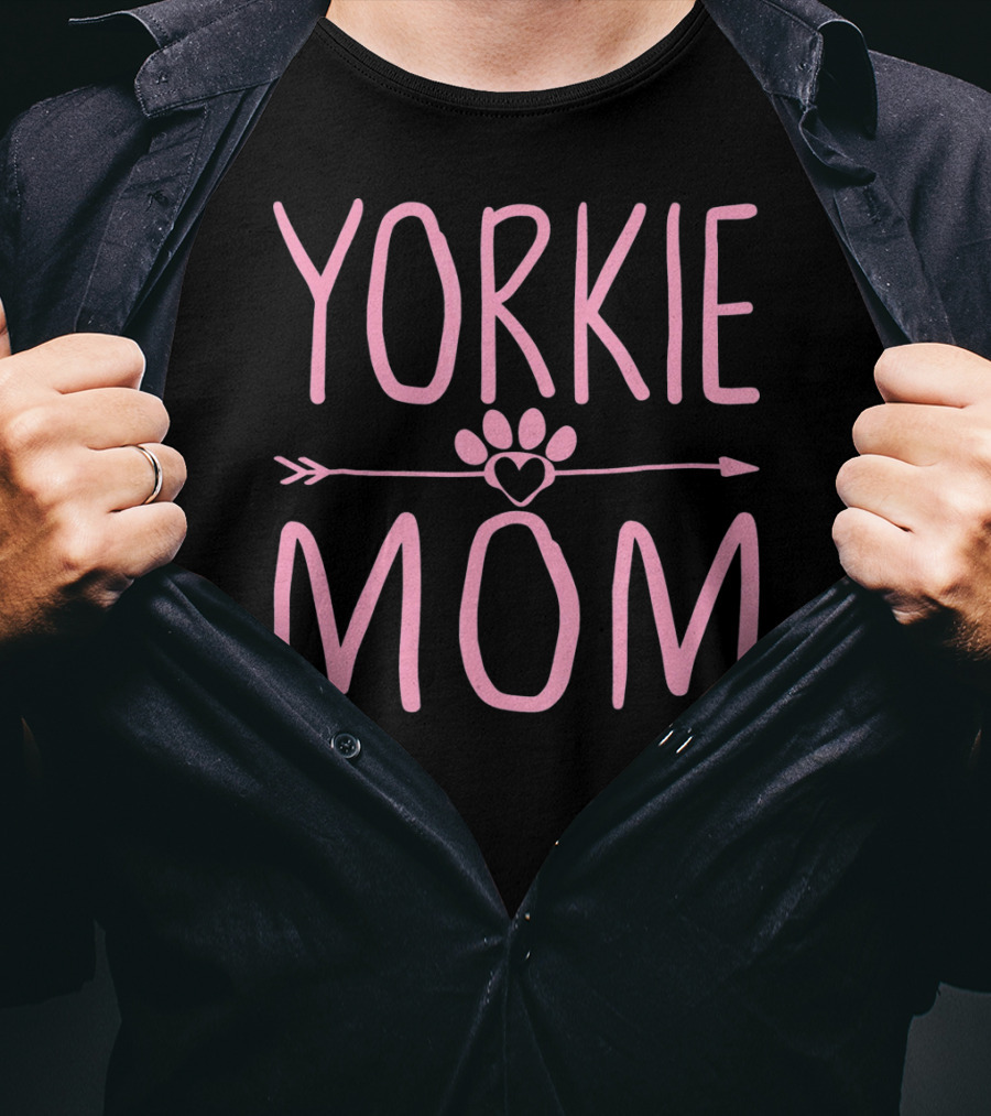 Yorkie Mom Cute Paw Heart Arrow Dog Lover Mama T-Shirt