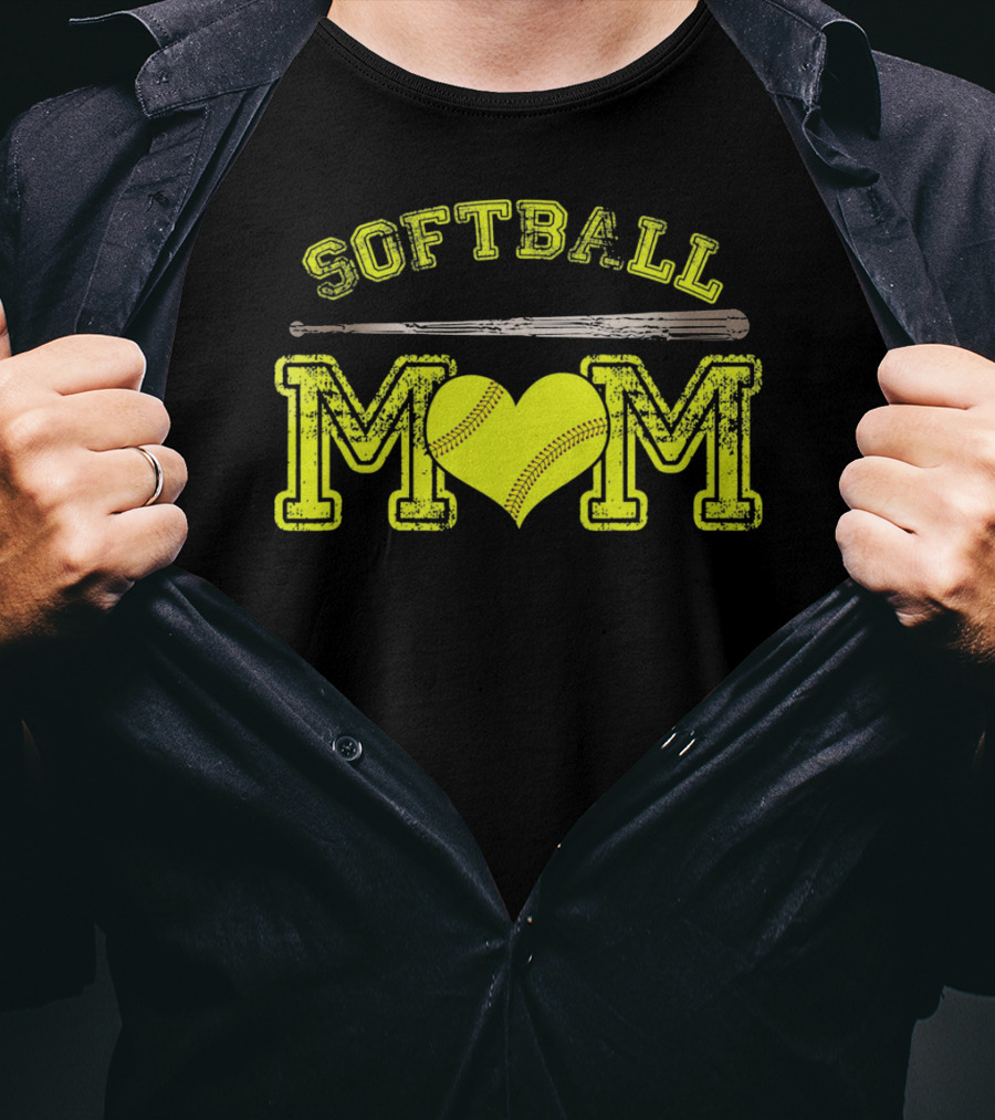Softball Mom Love Heart Bat T-Shirt