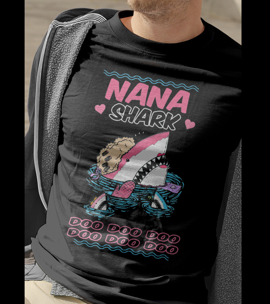 Nana Shark Doo Doo Doo Doo Doo Doo Funny Kids Video T-Shirt
