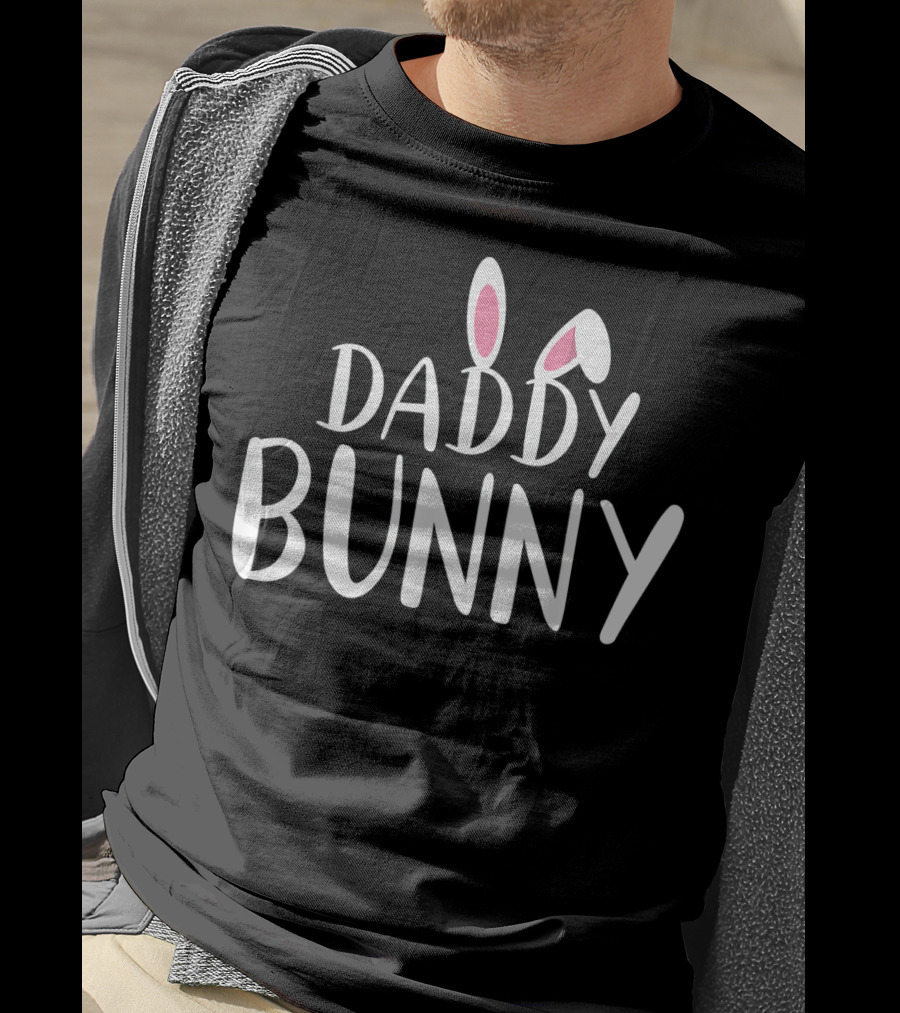 Daddy Bunny Easter Pregnant Mens T-Shirt