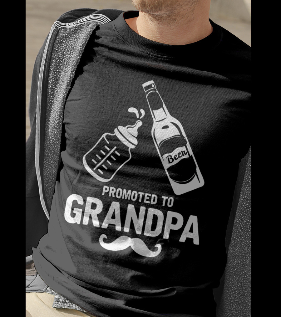 Promoted To Grandpa First Time Dad Beer Bottle Baby Bottle T-Shirt