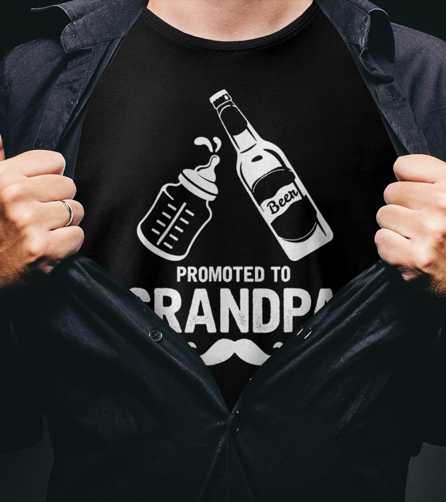 Promoted To Grandpa First Time Dad Beer Bottle Baby Bottle T-Shirt