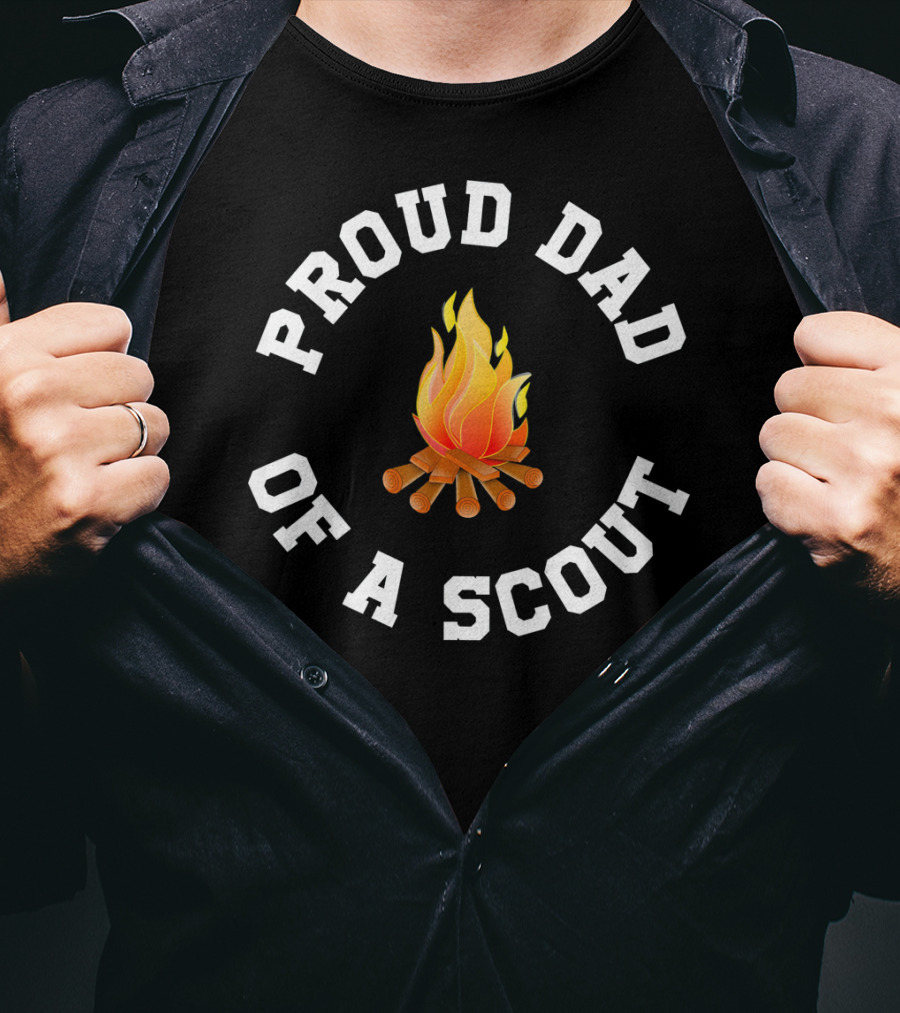 Proud Dad Of A Scout Campfire T-Shirt