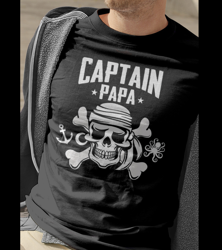Captain Papa Funny Pirate Dad Skull And Crossbones Anchor Octopus T-Shirt