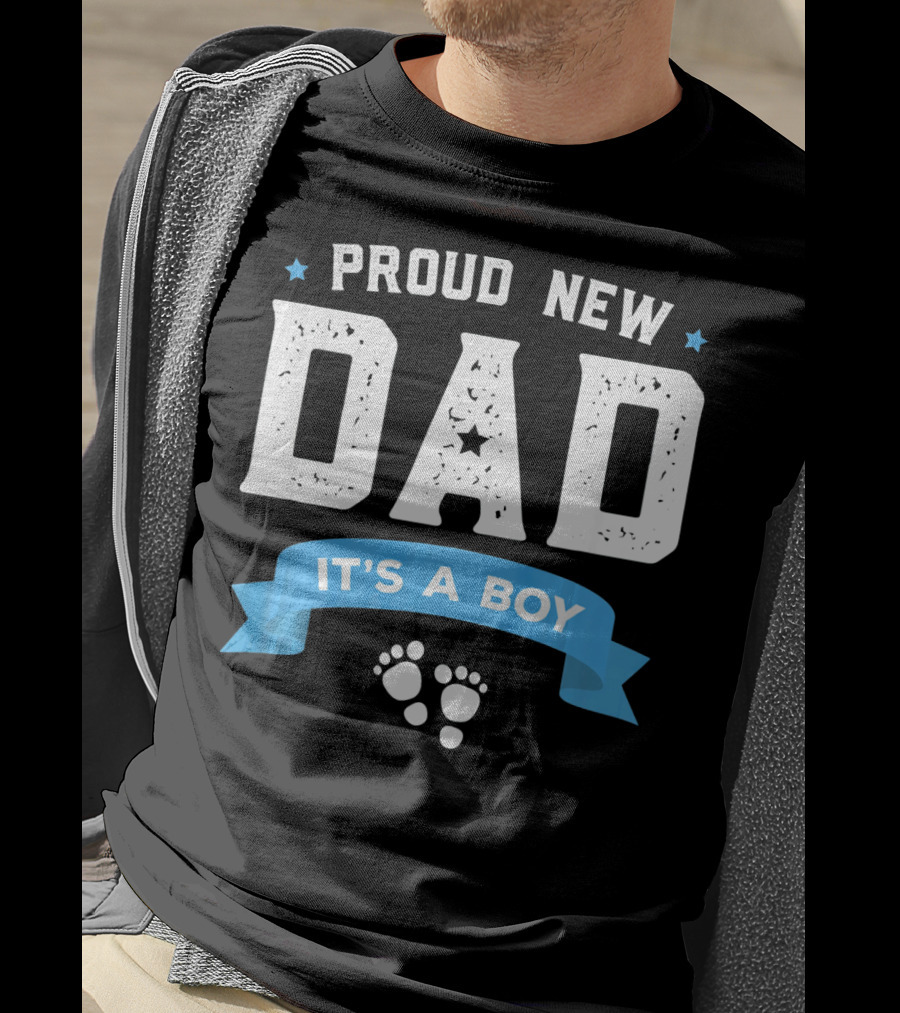 Proud New Dad It's A Boy With Baby Footprints And Stars T-Shirt