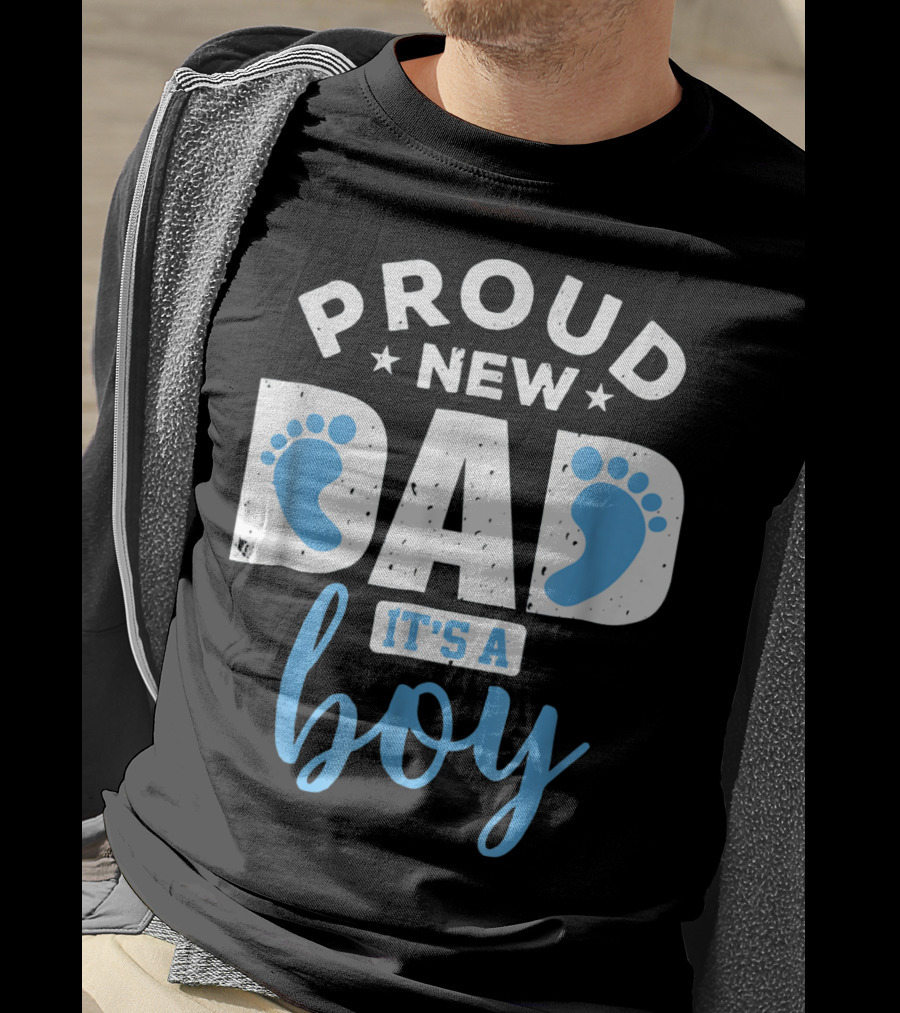 Proud New Dad It's A Boy Blue Footprints T-Shirt