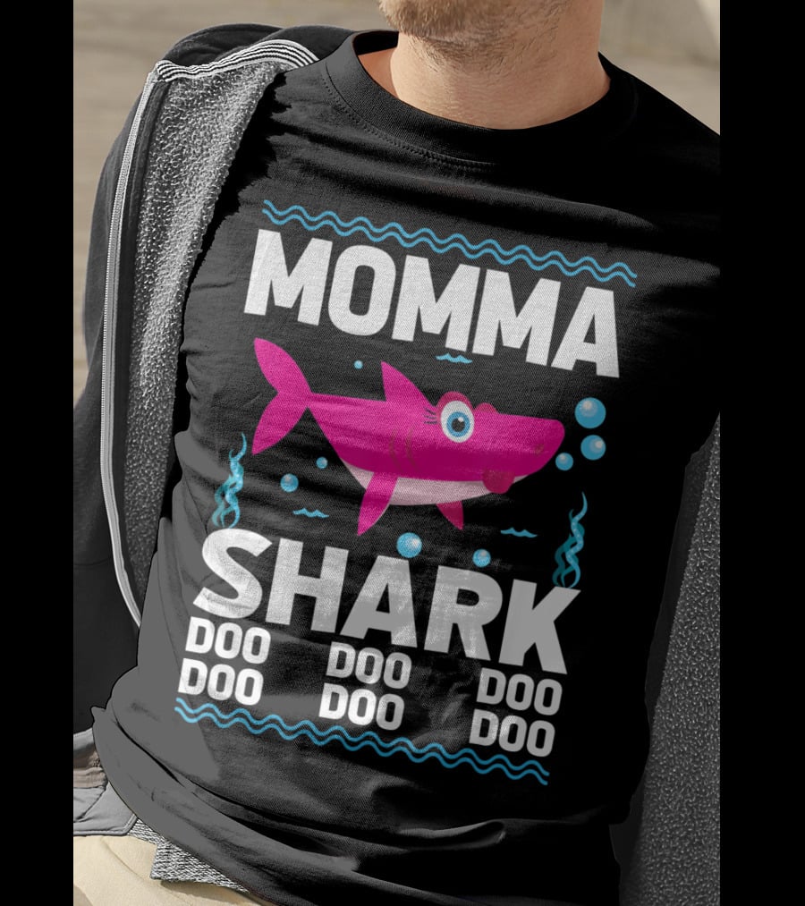 Momma Shark Doo Doo Doo Doo Doo T-Shirt
